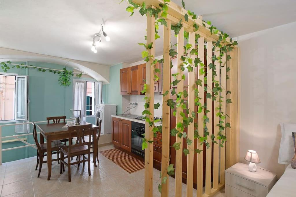Appartement Casa Della Nonna Teresa à Bordighera Extérieur photo